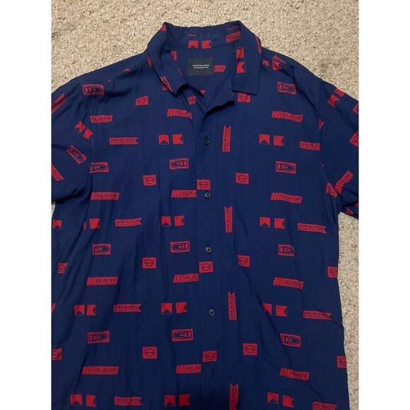Scotch & Soda Ams Blauw Mens Short Sleeve Shirt Navy With Red Print Viscose Butt - Picture 6 of 6